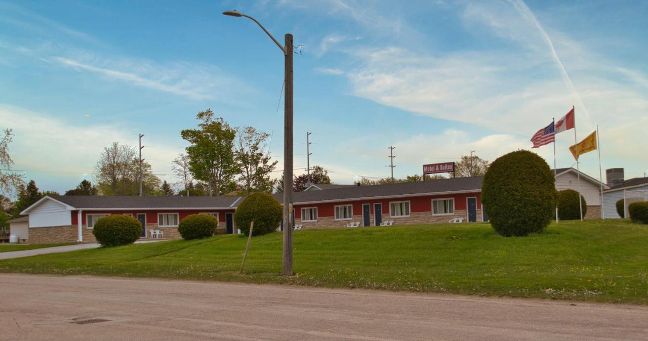 Maple Leaf Inn & Suites Kincardine Exterior photo